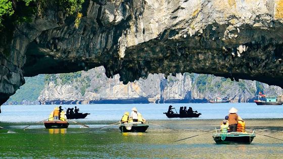 Baia di Lan Ha a Cat Ba - Guida completa per visitarla