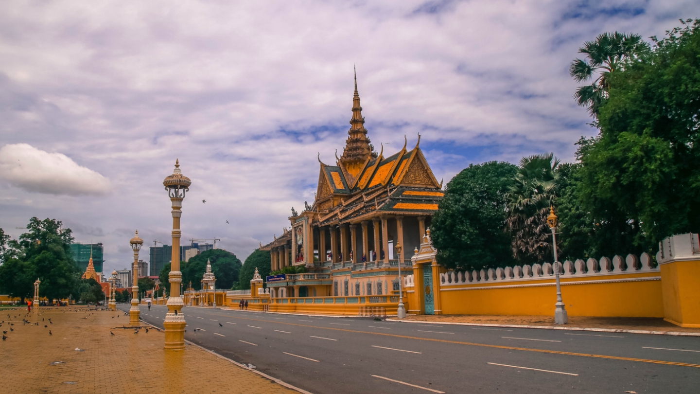Visitare Phnom Penh, la capitale della Cambogia.