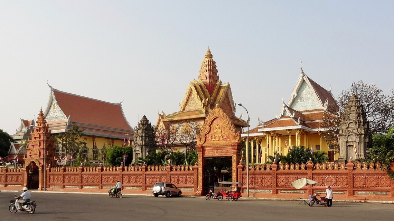 Paesaggi tropicali e templi antichi in Cambogia