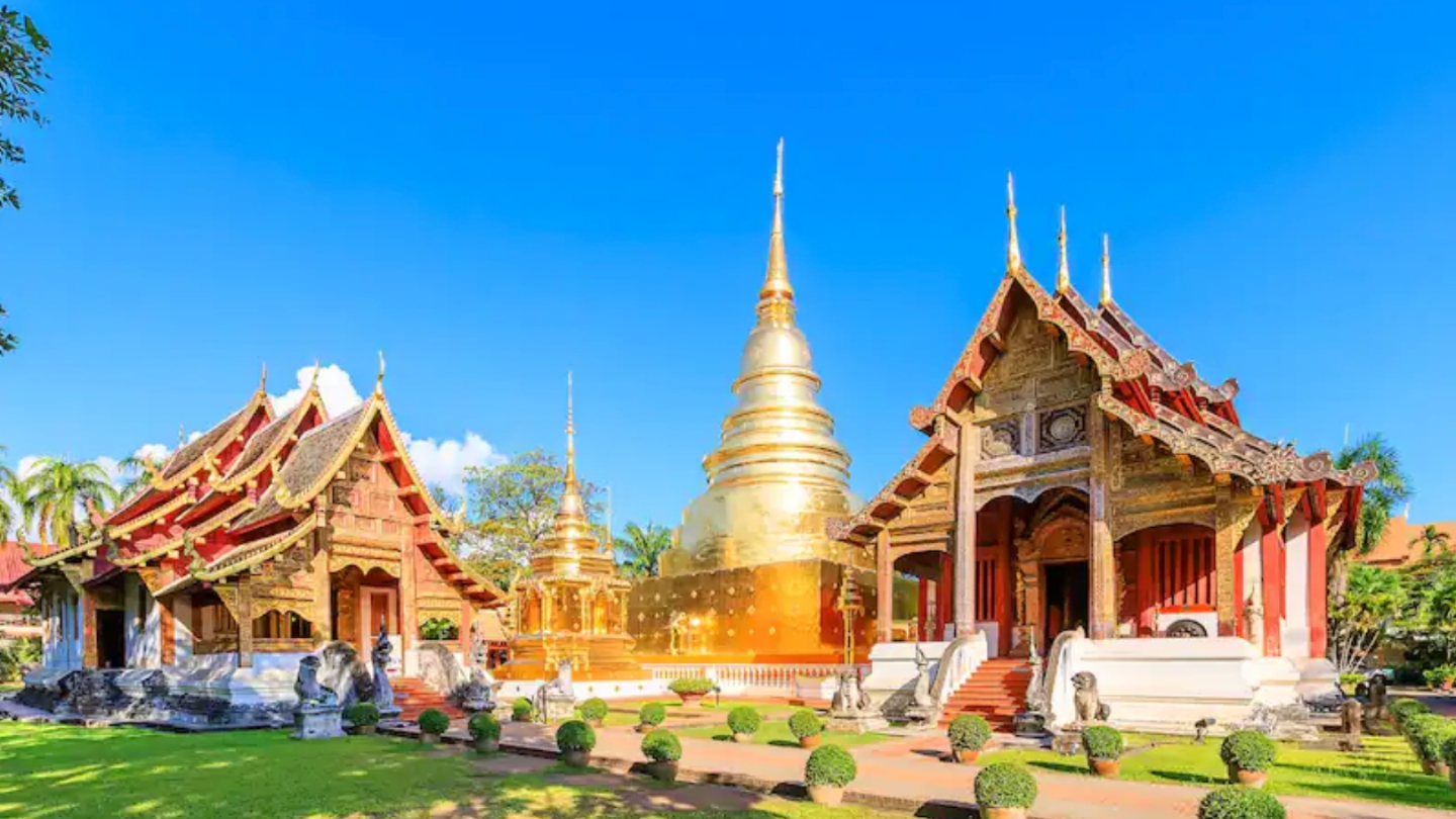 Splendido tempio Wat Phra Singh a Chiang Mai.