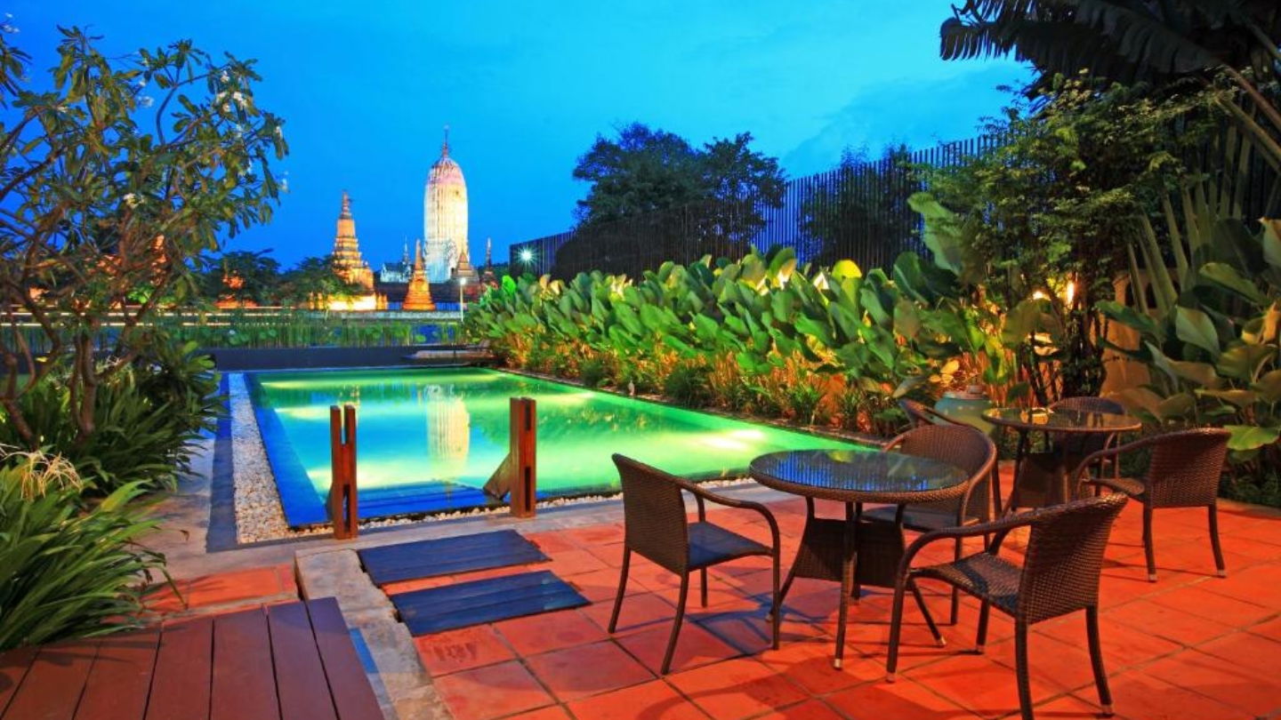 La bellezza di Ayutthaya al tramonto dall’hotel