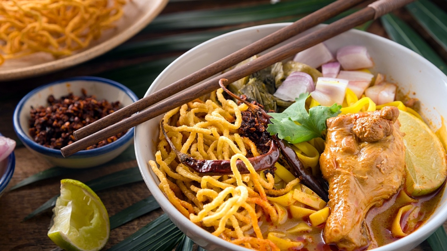Khao Soi: il piatto tipico del nord della Thailandia a Chiang Mai.