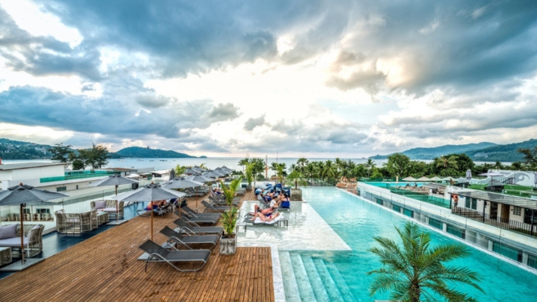 Hotel Clover Patong Phuket, il miglior hotel a 4 stelle di Phuket