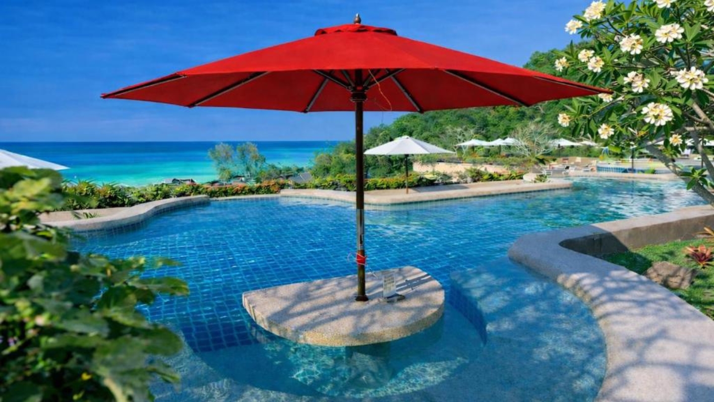Pacific Club Resort, hotel di lusso a 4 stelle a Phuket