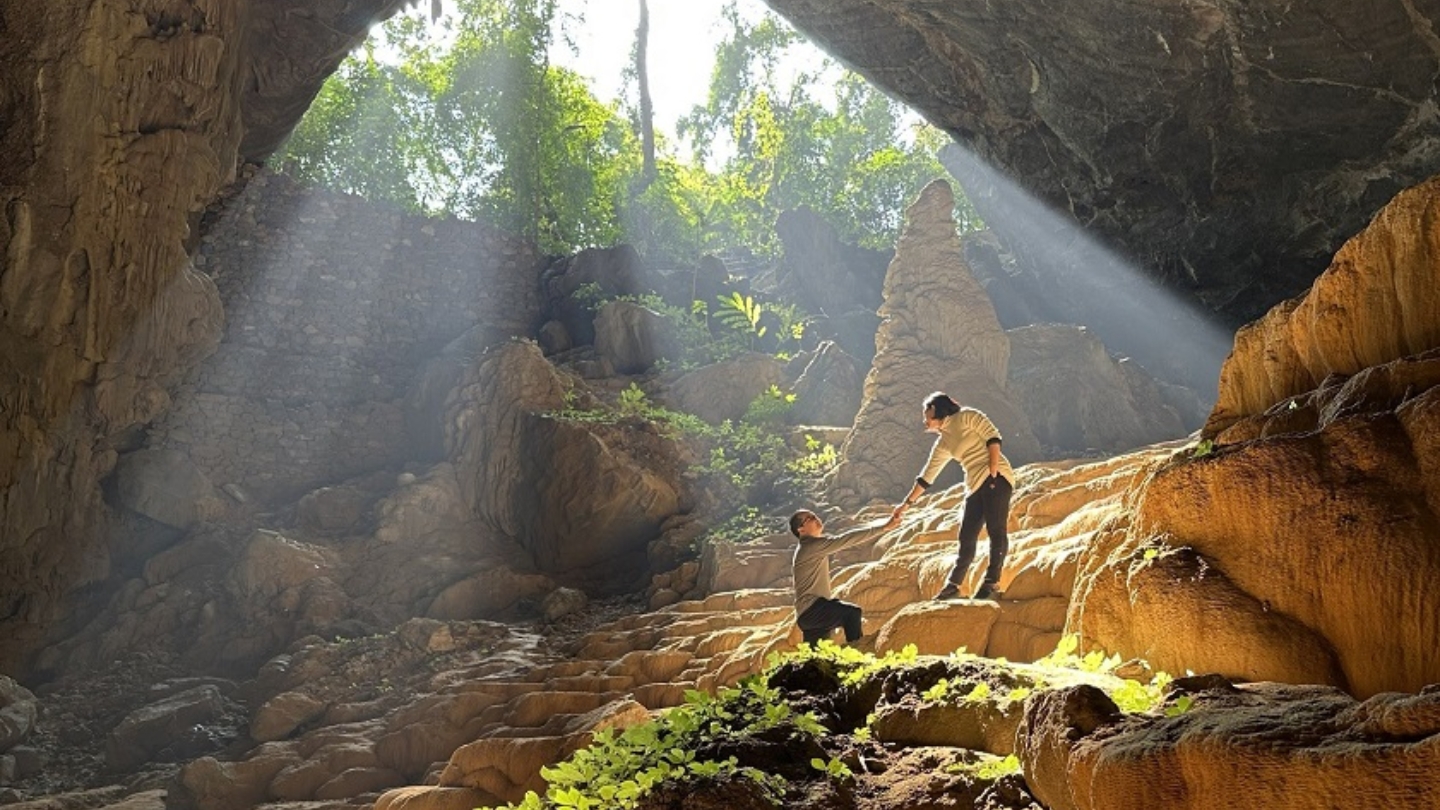 La grotta Nguom Ngao