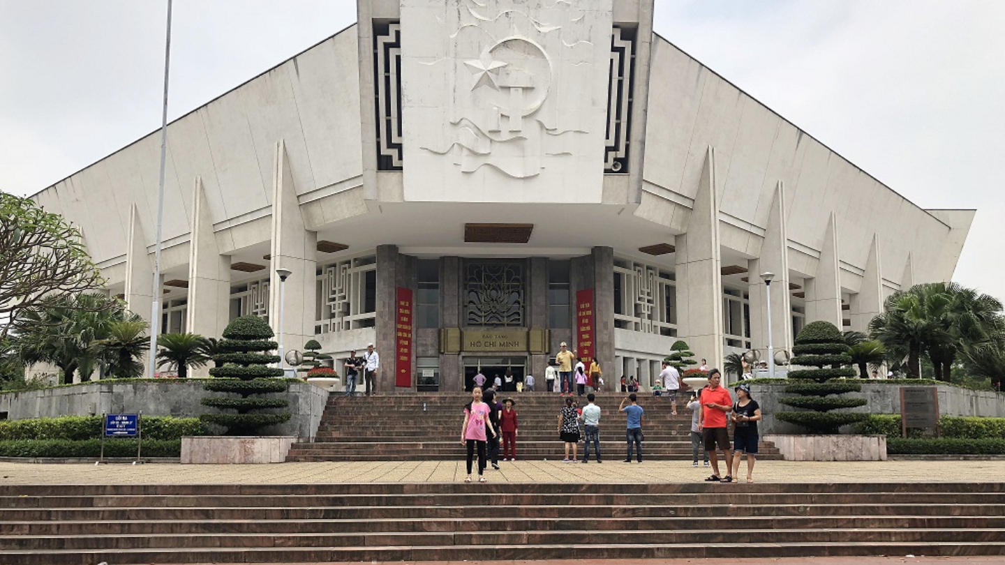 Luogo custodisce le memorie della vita e della carriera del Presidente Ho Chi Minh 