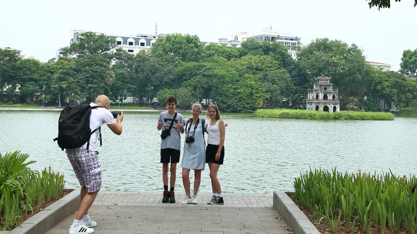 Il lago Hoan Kiem