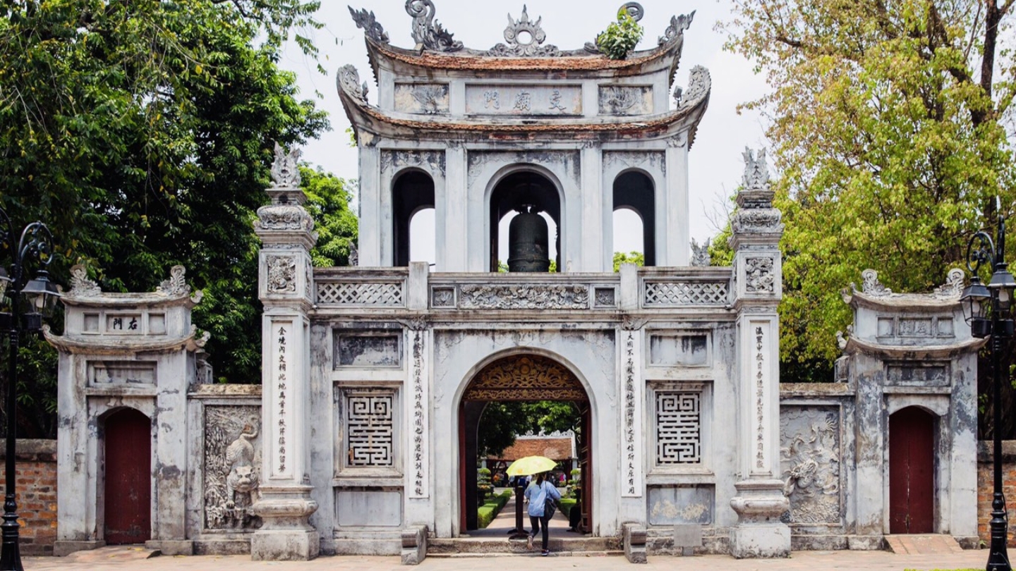 La porta Van Mieu