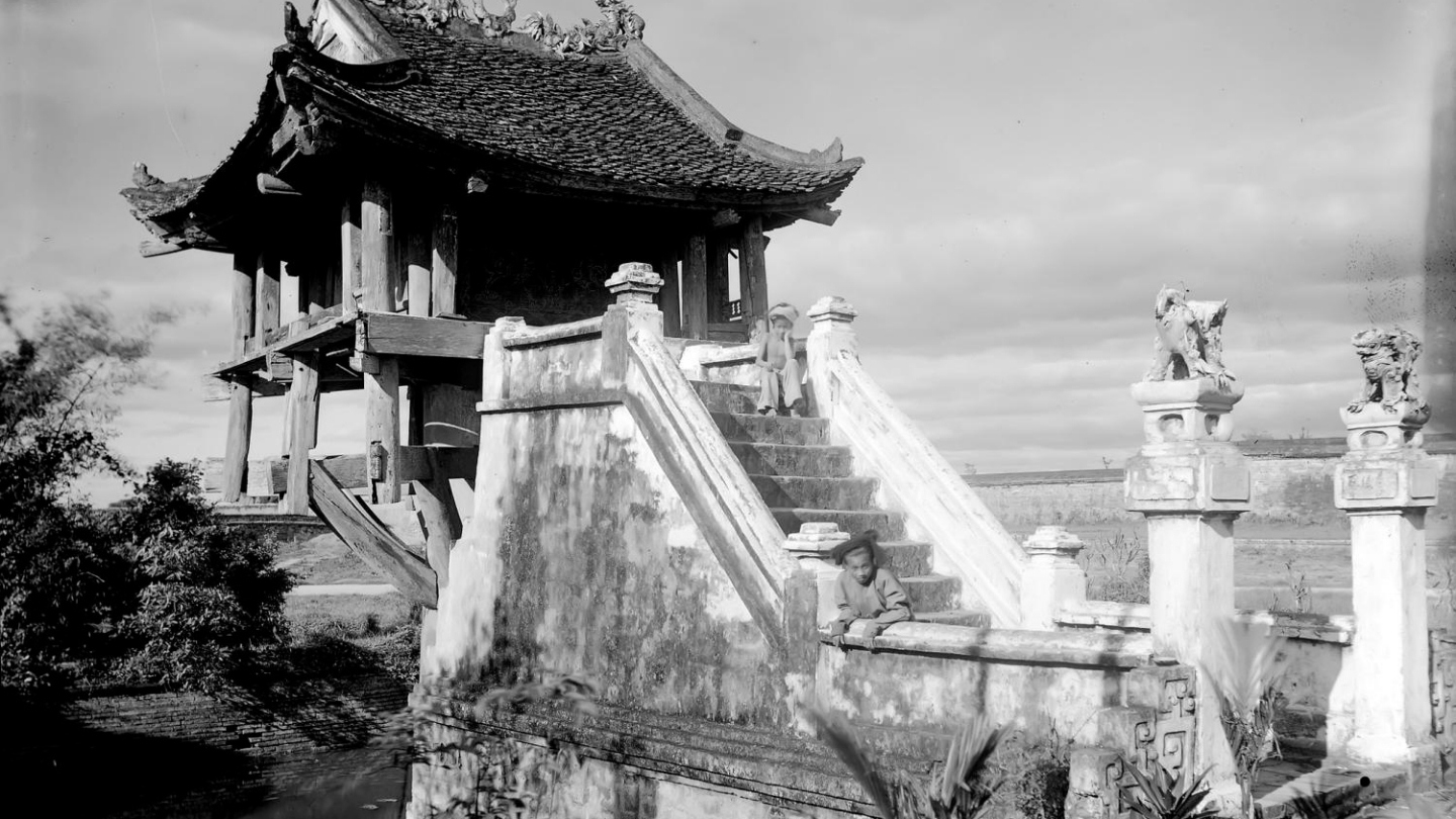 Immagine storica della Pagoda a Pilastro Unico