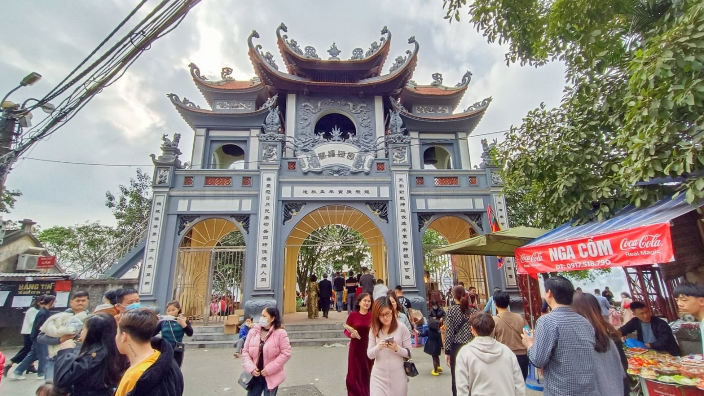 Il Tempio Tây Hồ