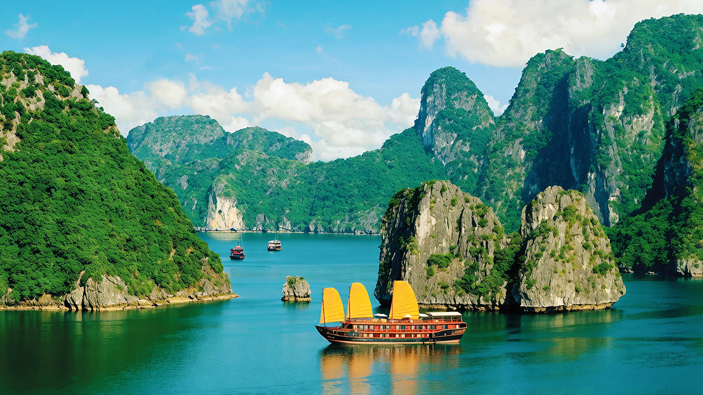 Panorama della Baia di Halong