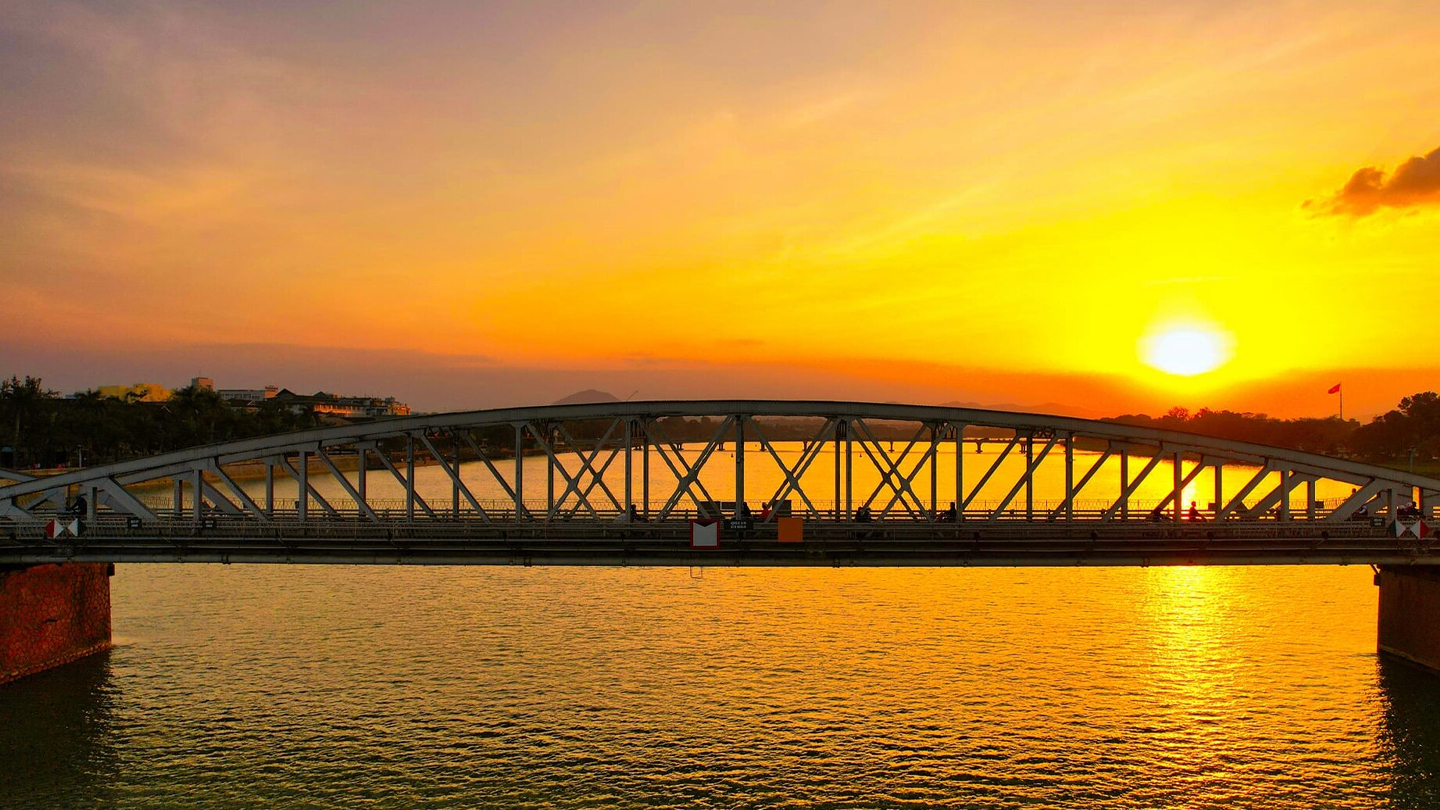 Ponte Trường Tiền (Ponte Trang Tiền)