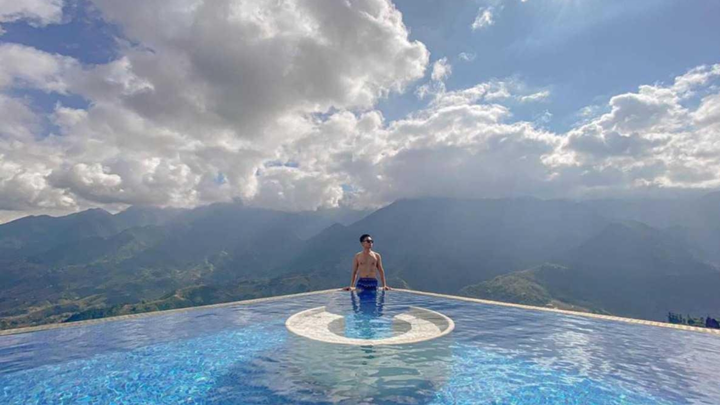 Piscina all'aperto per immergersi nella natura