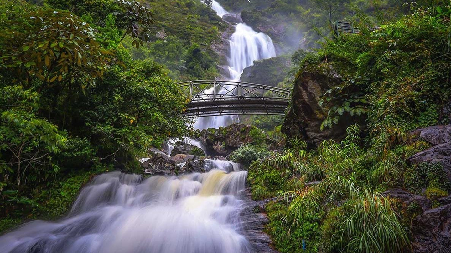 Silver waterfall Sapa