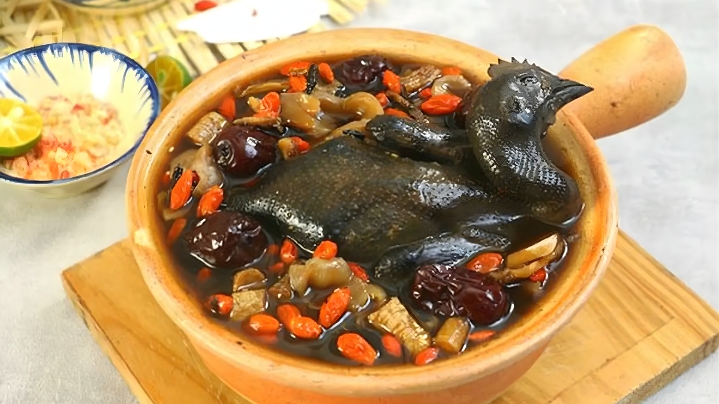 Pollo H’Mong
