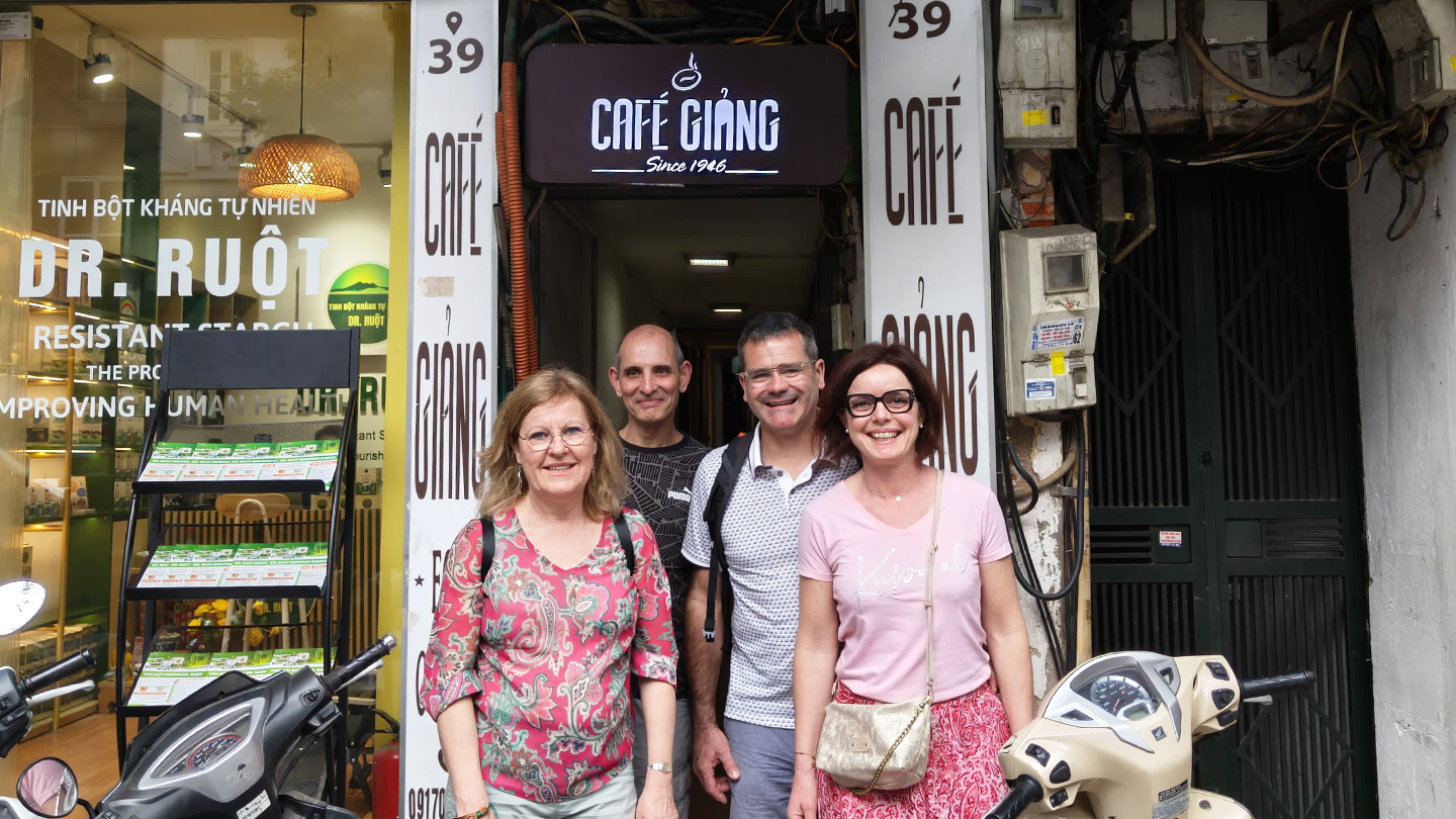 Vi auguriamo un meraviglioso viaggio di 15 giorni in Vietnam con i vostri amici!