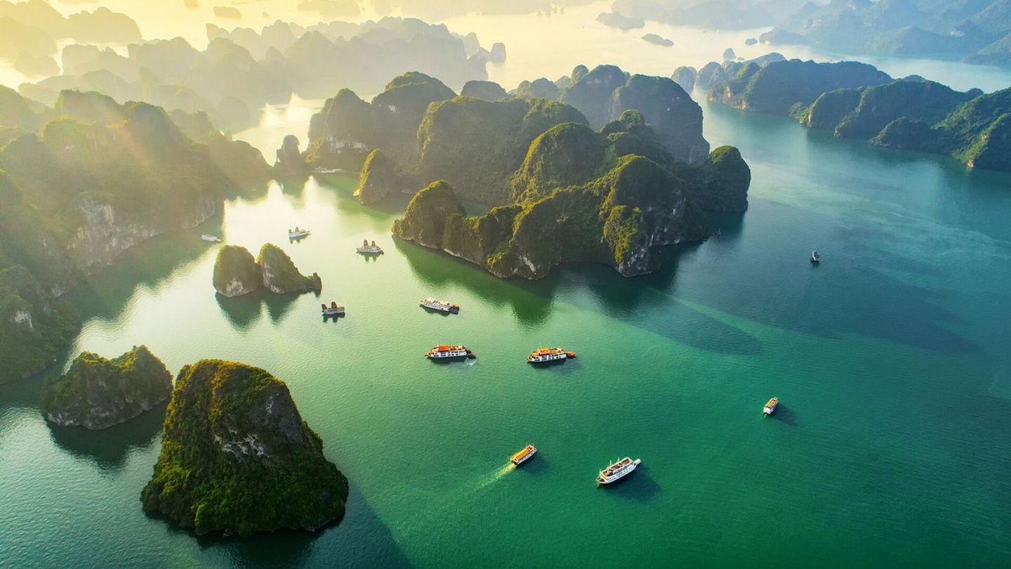 Scopri la Baia di Bai Tu Long in Vietnam 