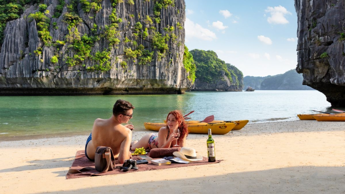 Spiaggia di Ba Trai Dao dalle acque turchesi