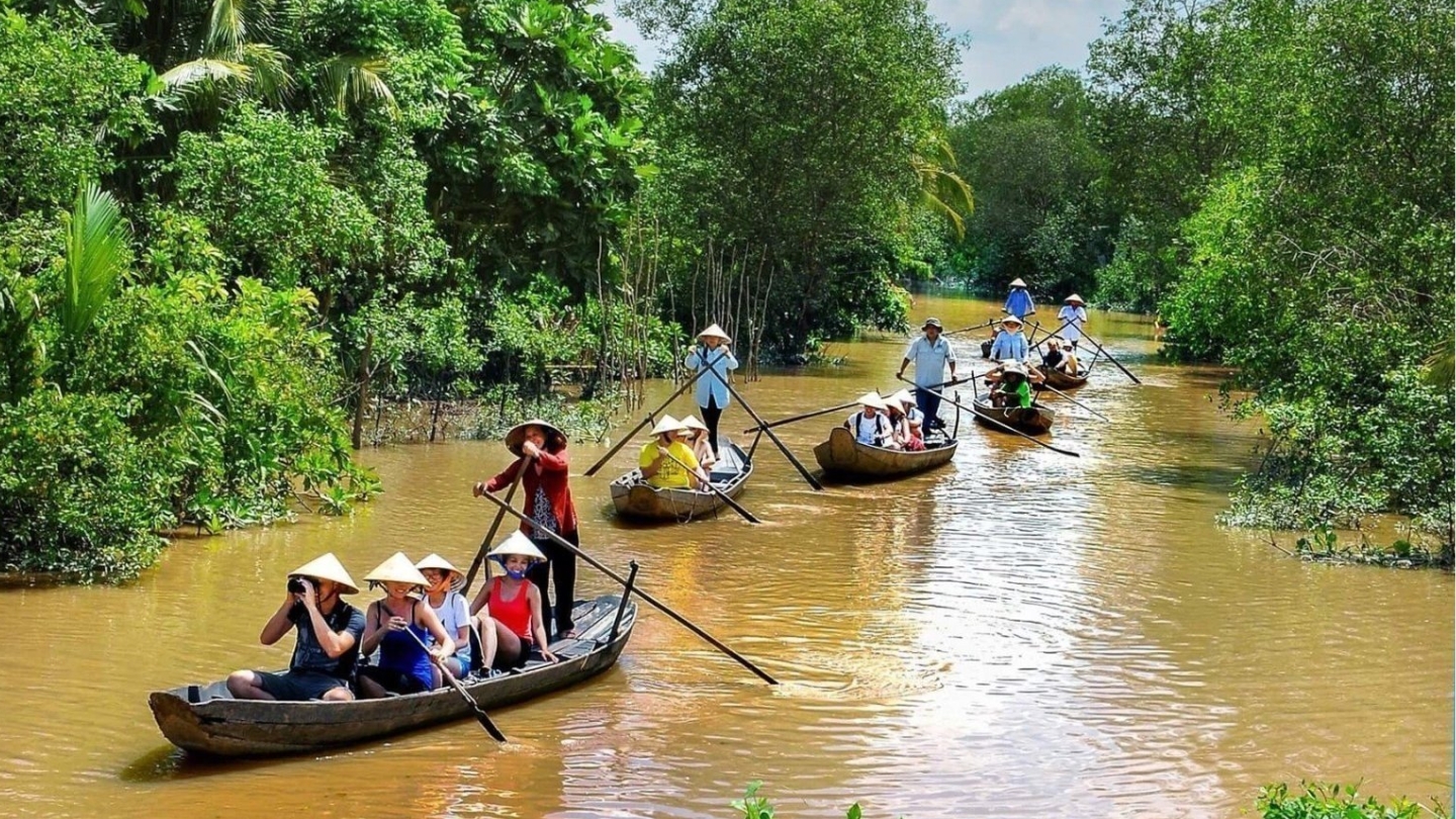 Esplore isola di Tan Phong