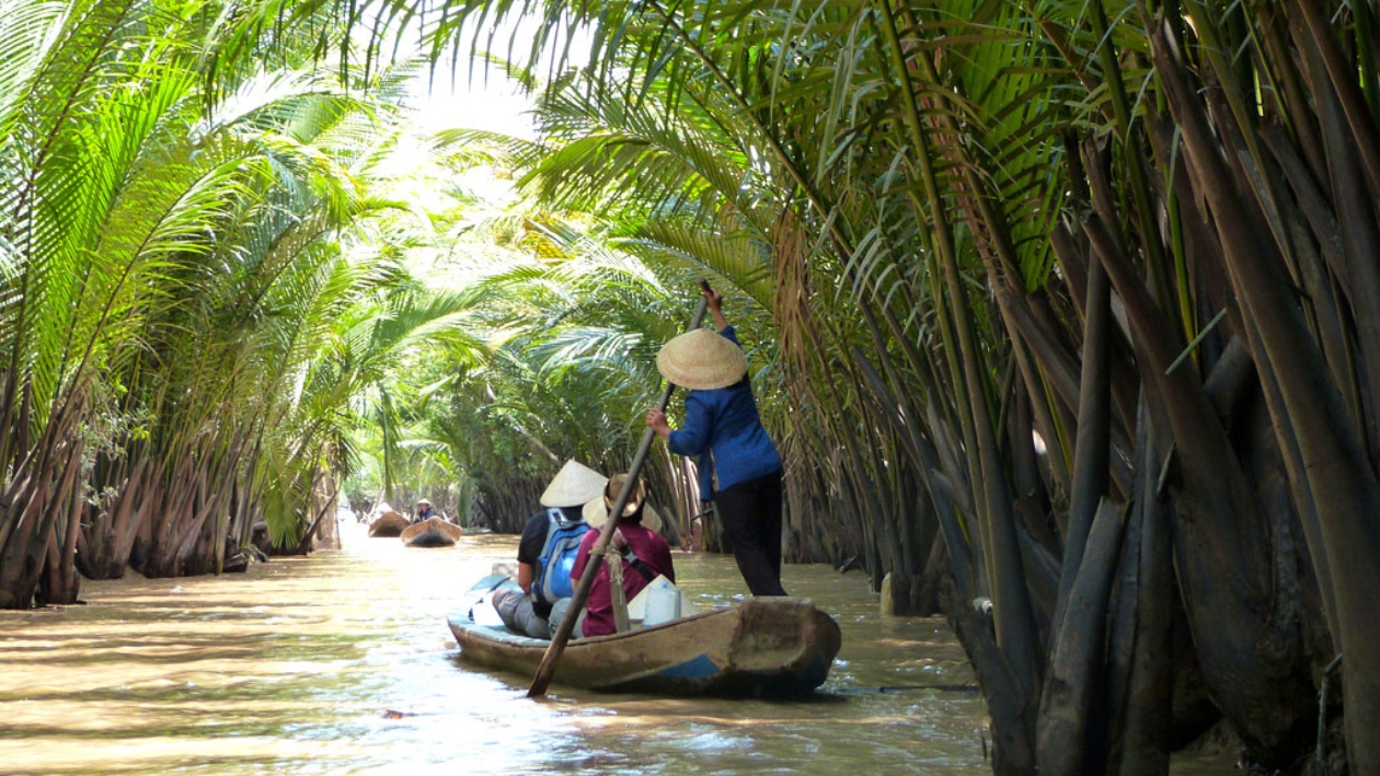 Mekong è una regione affascinante caratterizzata da fiumi, canali e risaie infinite.
