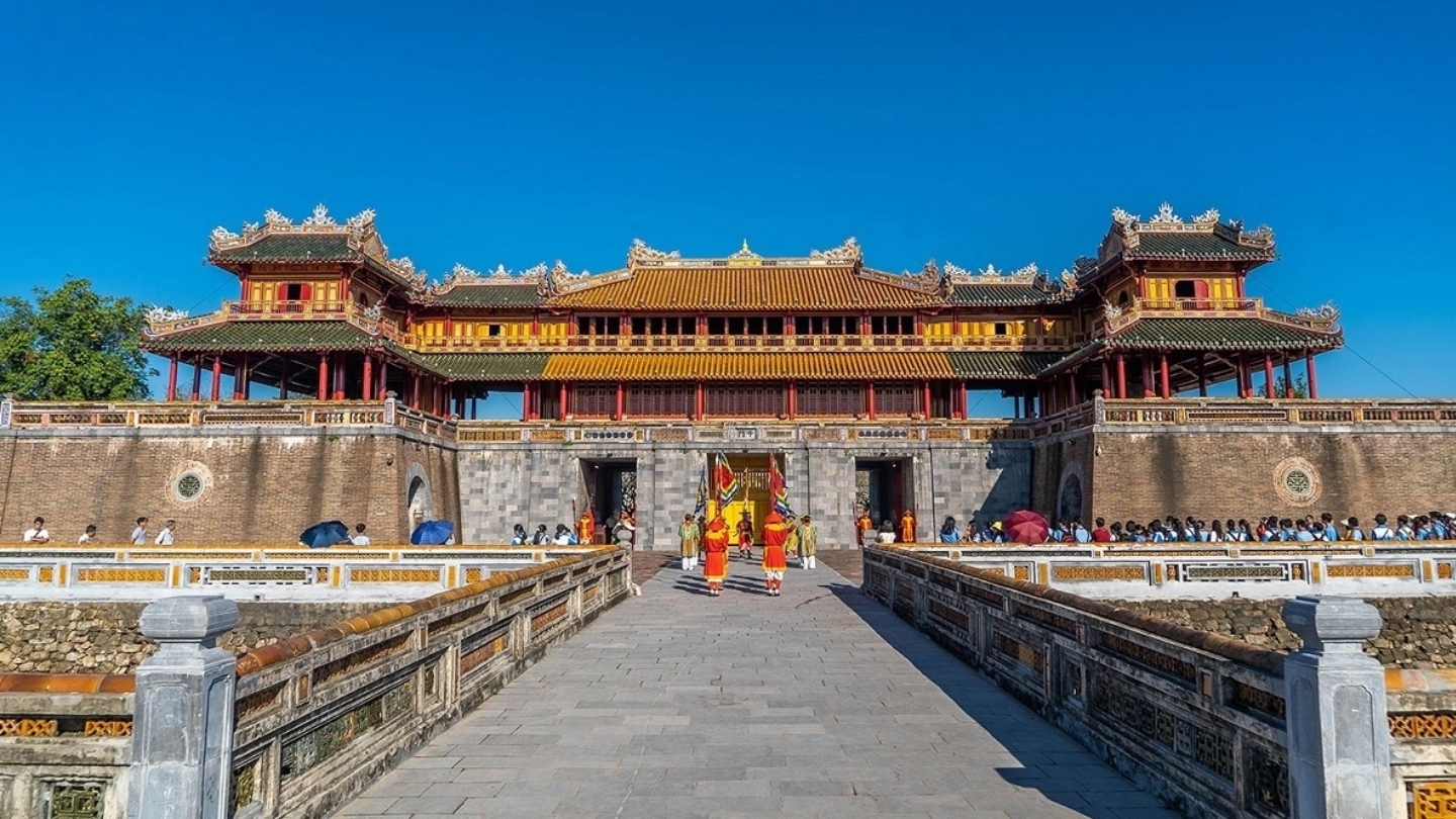 Visita Hue Imperial nel tuo viaggio di Vietnam 15 giorni
