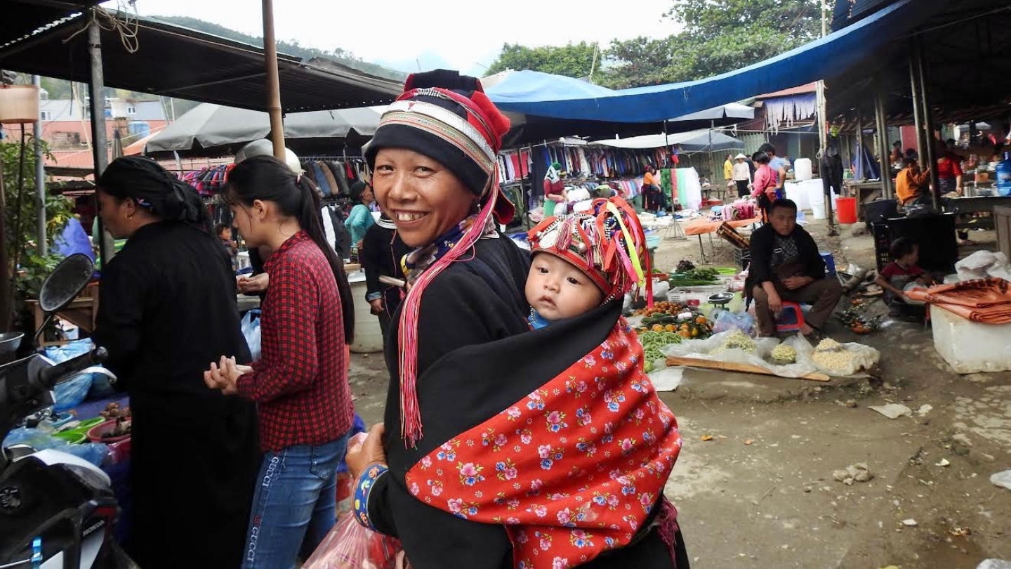  Mercato etnico di Yen Minh