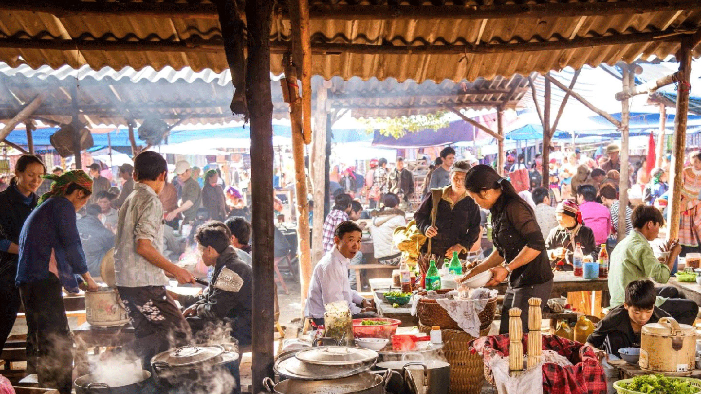 Mercato etnico di Cao Son