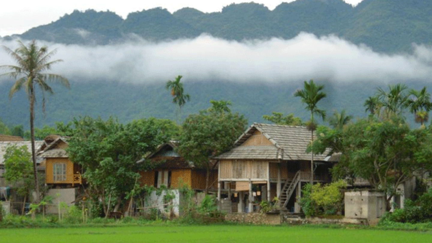 Cosa vedere a Mai Chau? Villaggio di Na Phon