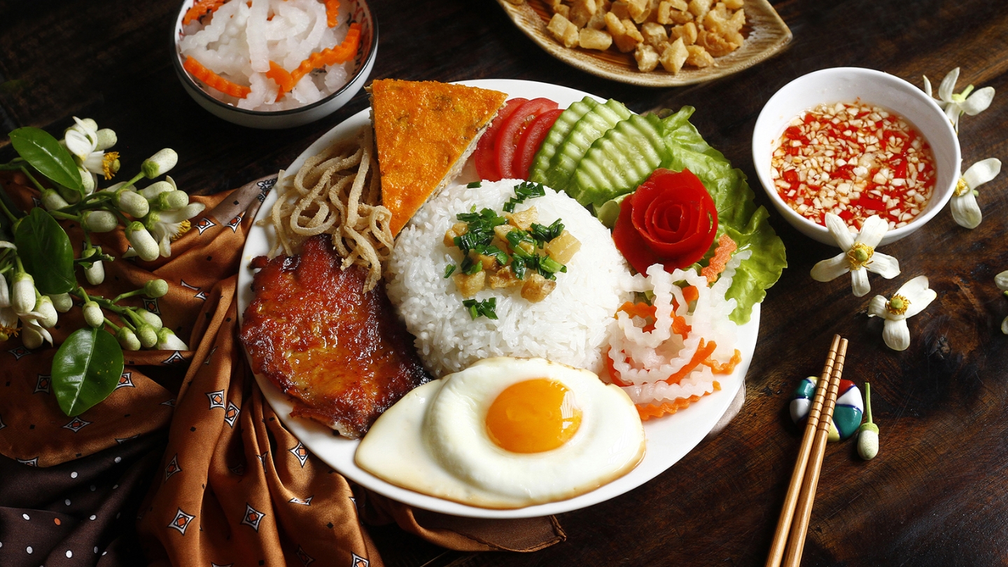 Il cơm tấm - piatto tipico di Saigon