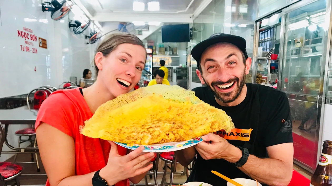 Prova il Banh Xeo per dove mangiare a Saigon con 5 euro
