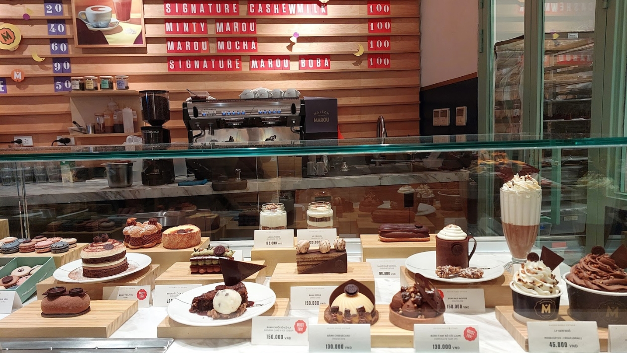 Asseggia cioccolato vietnamita per il tour street food in Saigon