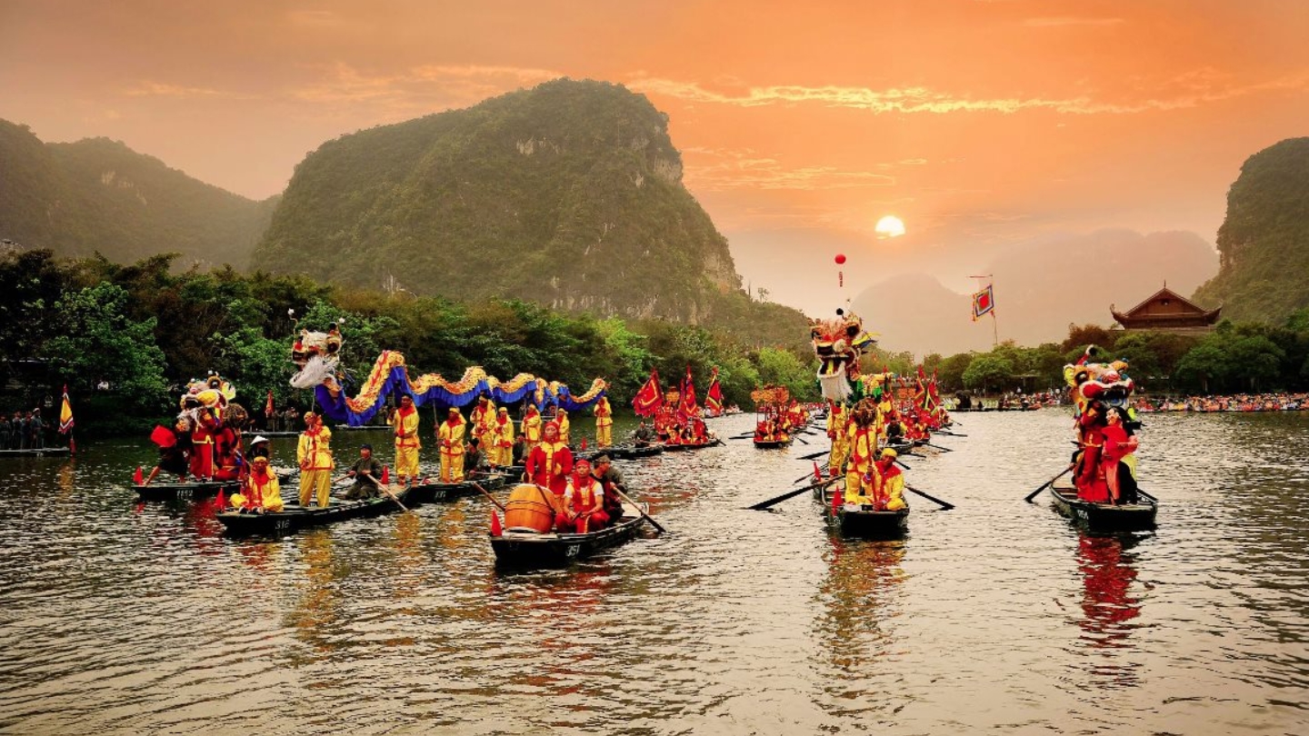 Benvenuti a un'esperienza di 2 giorni a Tam Coc Ninh Binh
