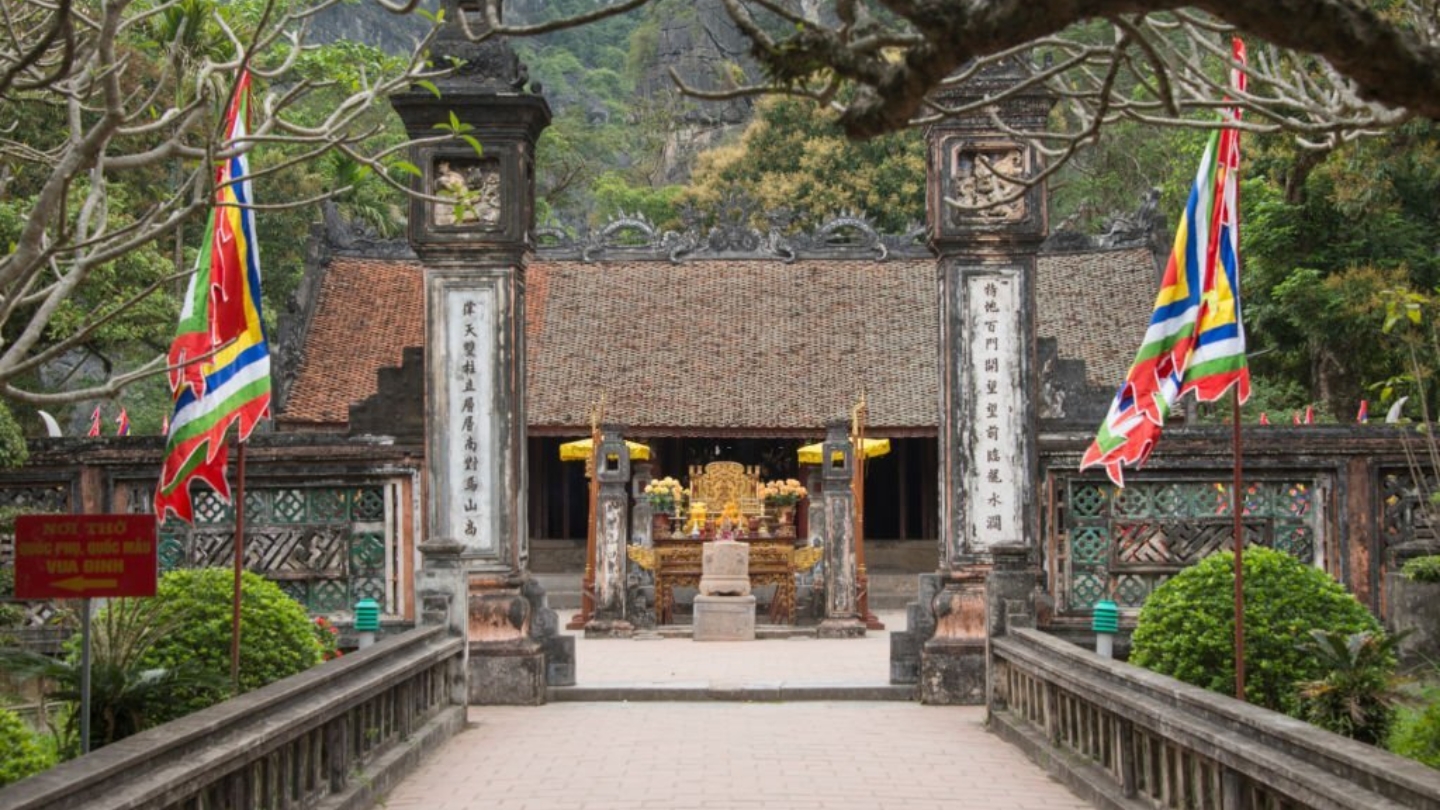 Tempio del Re Dinh Tien Hoang