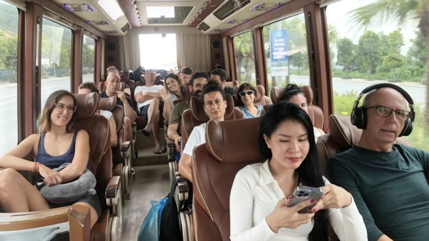 Shuttle bus da Hanoi a Ninh Binh 