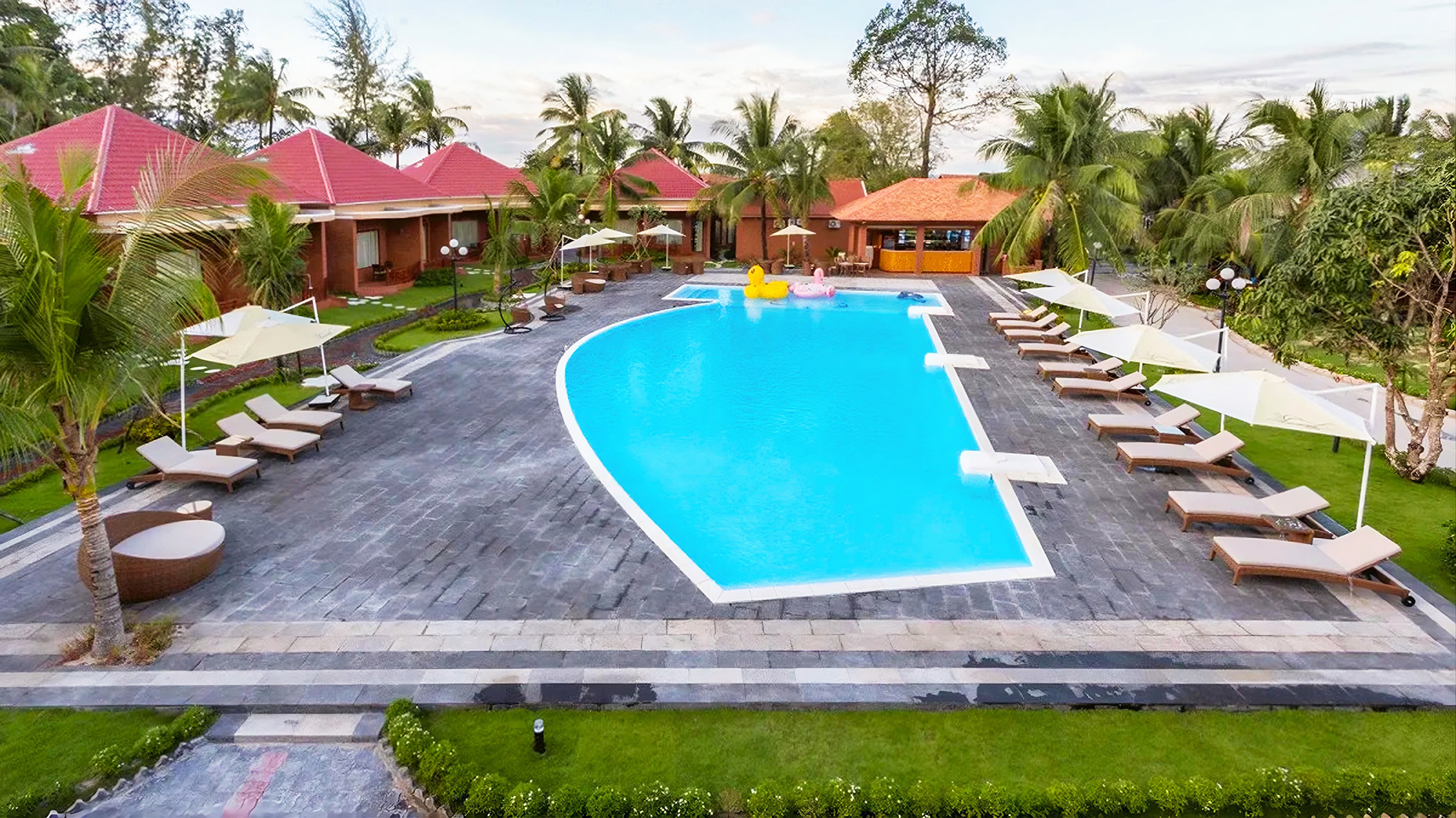 Gold Coast Phu Quoc Beach Resort