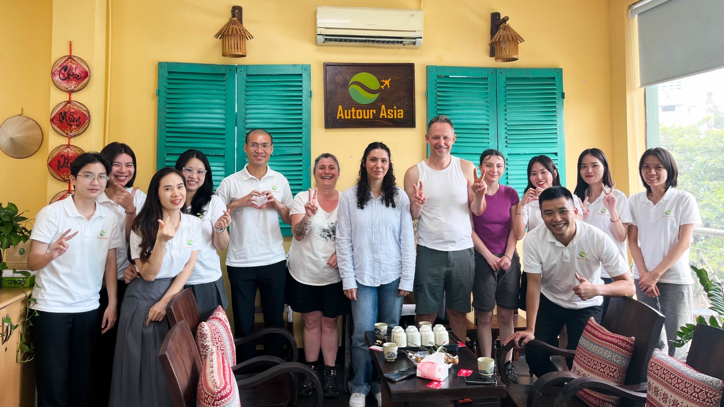 Agenzia Vietnam Autour Asia