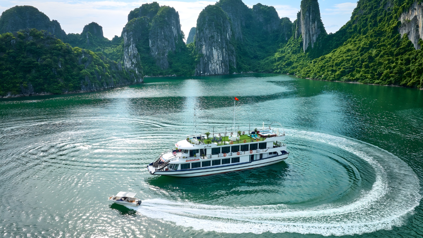 La crociera nella Baia di Halong