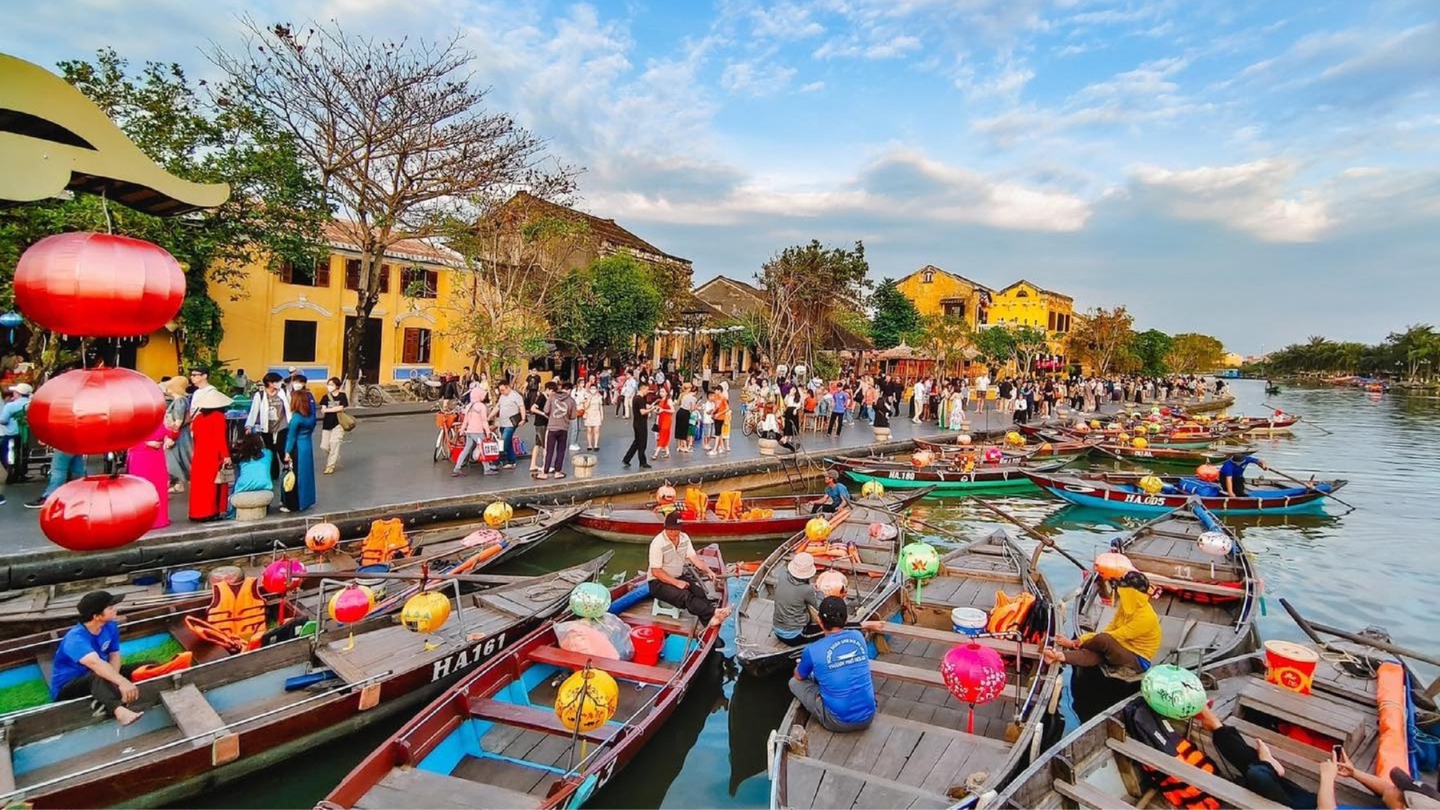Hoi, un'antica città del Vietnam centrale