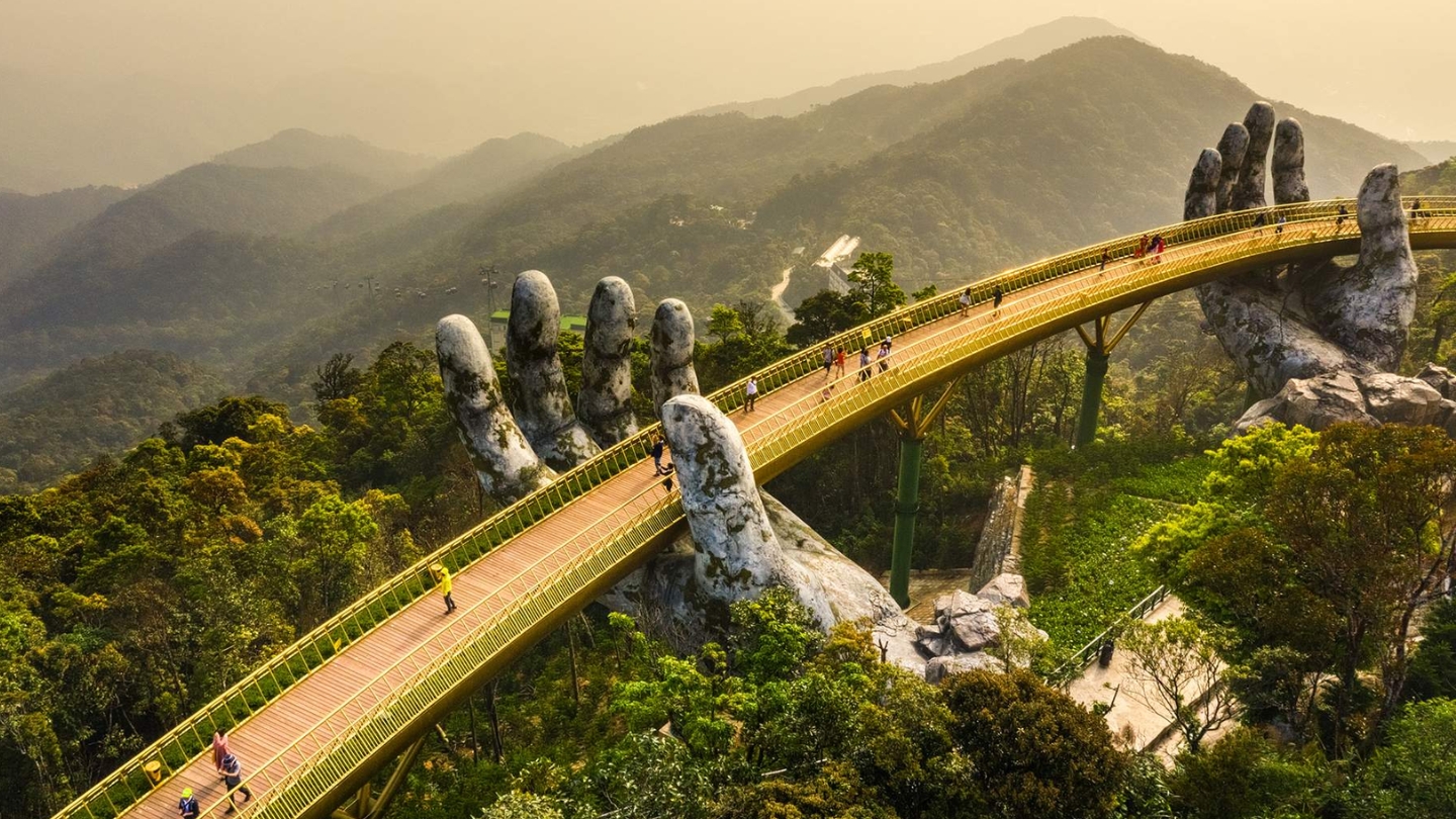 Ponte d'oro a Ba Na Hills