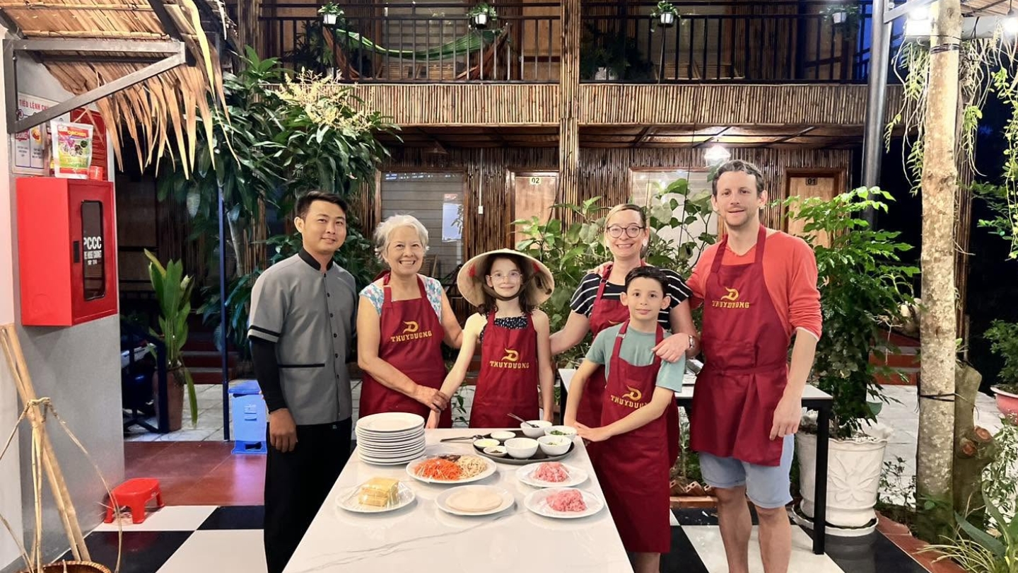 Corso di cucina - Un'attività interessante durante un soggiorno in homestay in Vietnam