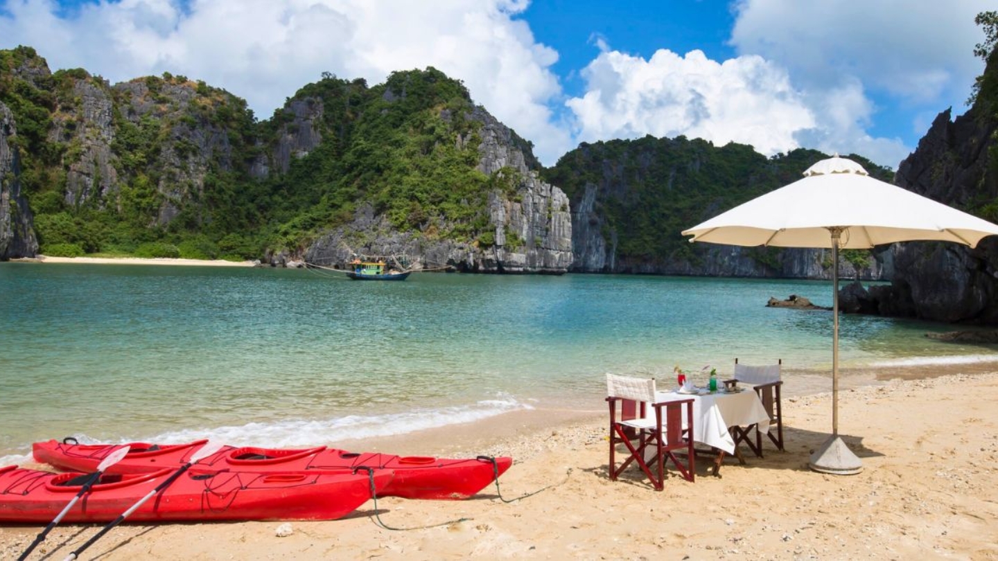 Rilassatevi nelle migliori spiagge del Vietnam del Nord