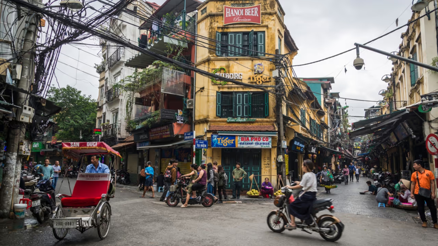 Esplora il Quartiere Vecchio di Hanoi - la prima destinazione del tuo viaggio 15 giorni aprile Pasqua