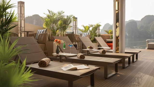 Rilassatevi sulla terrazza solarium.