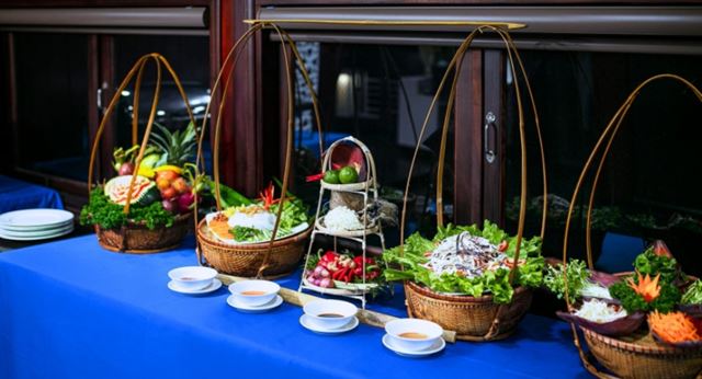 Arredamento impressionante della cucina tradizionale 
