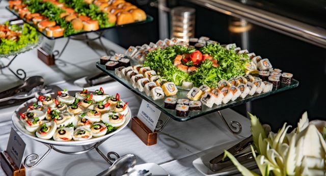 Buffet di cibo gustoso