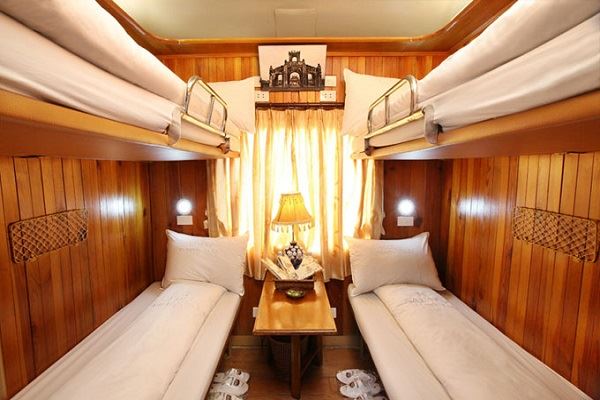 Treno notturno per Sapa (inside 1)