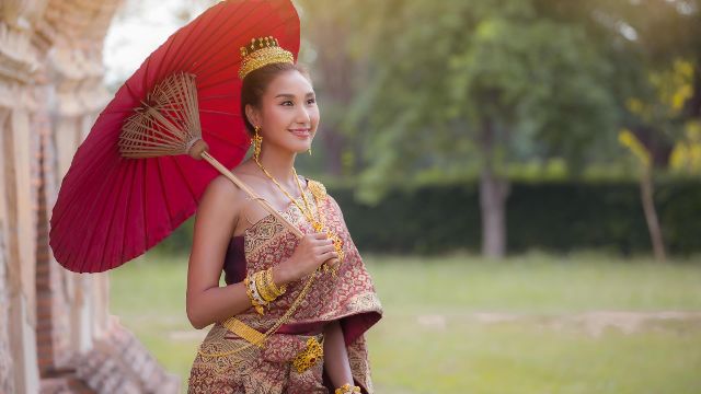 Viaggio in Thailandia: Storia, Mare e Parchi Nazionali 10 giorni
