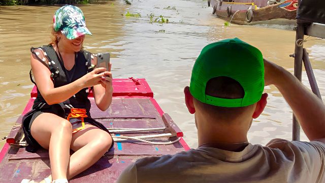 Navigazione sul fiume del Mekong