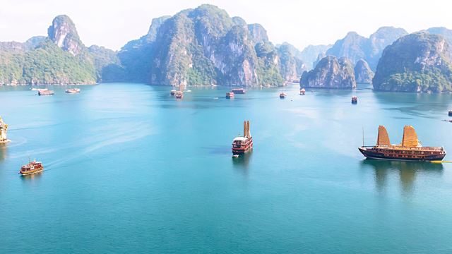Baia di Halong, Vietnam