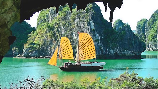 Crociera in barca Baia di Halong